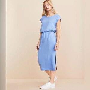 Women’s Lou & Grey Signaturesoft Column Midi Dress, size Small